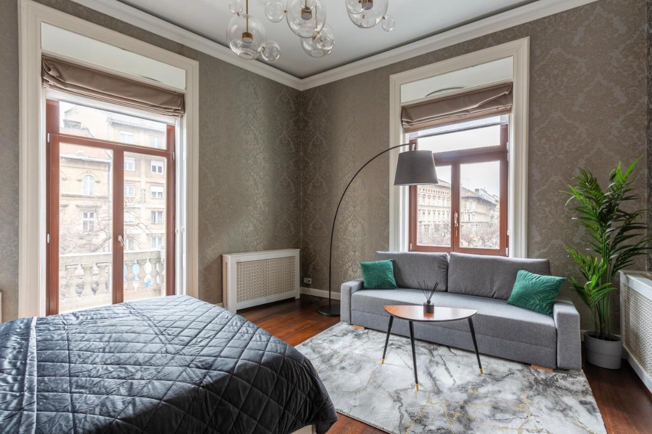 Luxury Apartment With Balcony Next To The New York Cafe Budapest Eksteriør billede