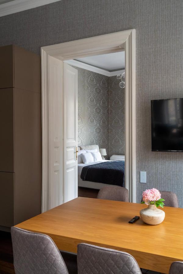 Luxury Apartment With Balcony Next To The New York Cafe Budapest Eksteriør billede